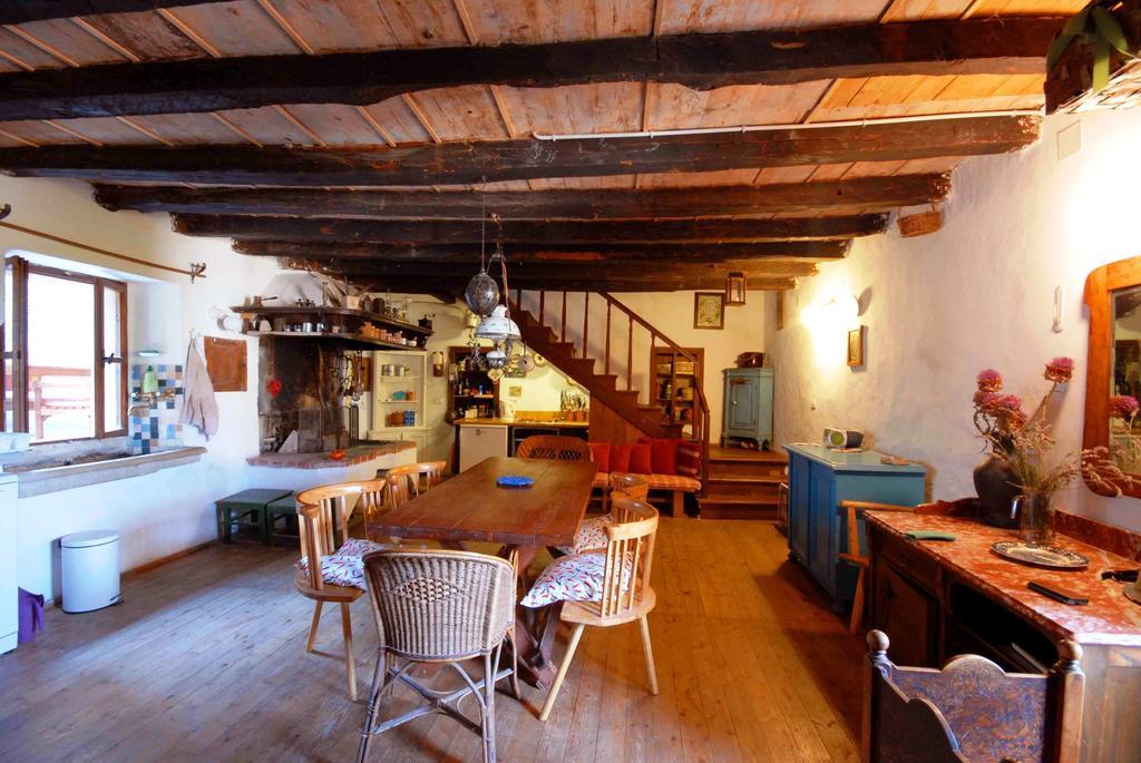 Vintage House Daska Grožnjan Szoba fotó